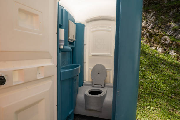 Portable Toilet Options We Offer in Fayetteville, NC